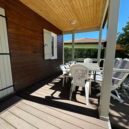 Les Roses 49 Tatil parkı *